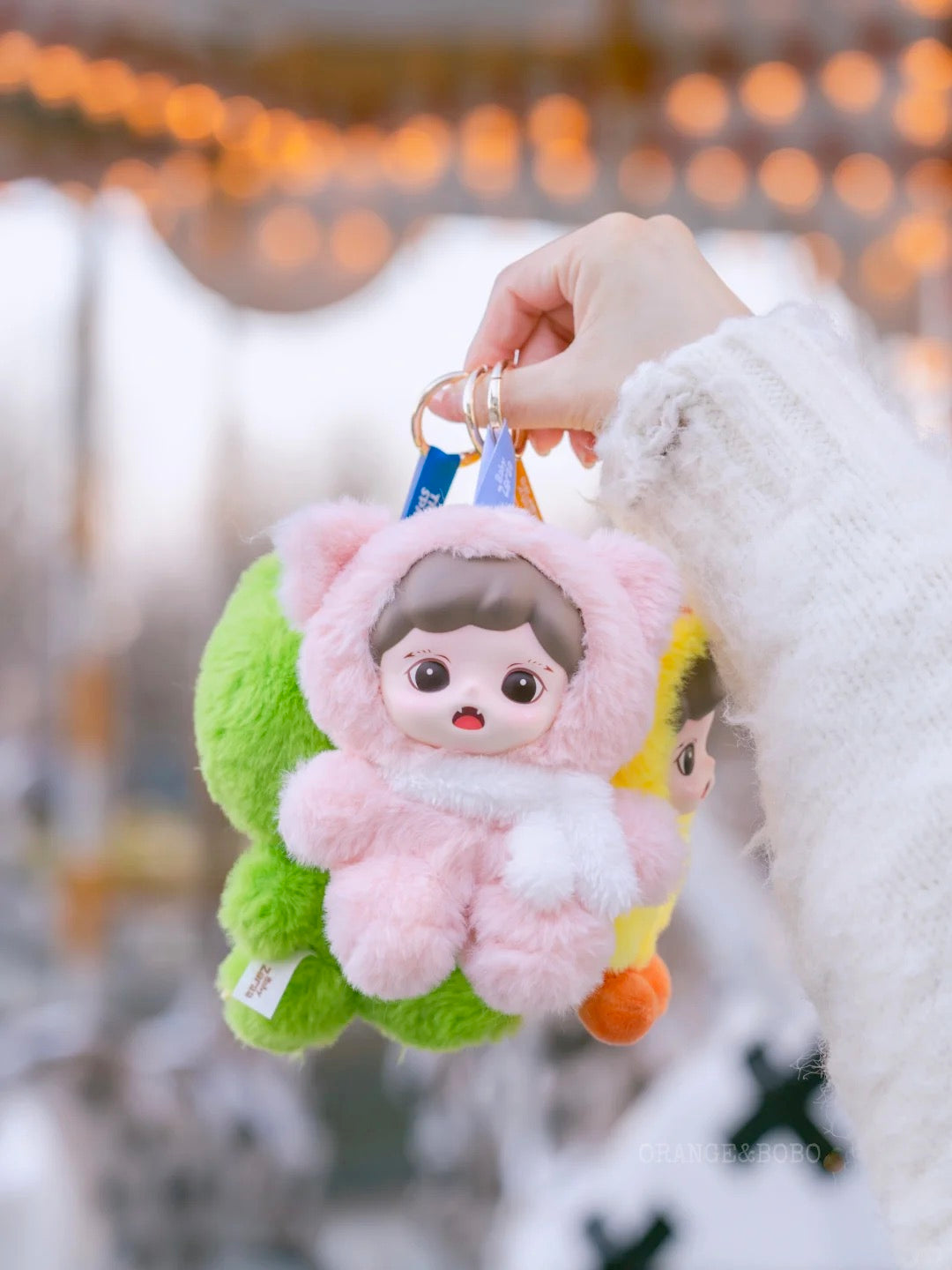 Zoraa fluffy cabin series viny plush doll