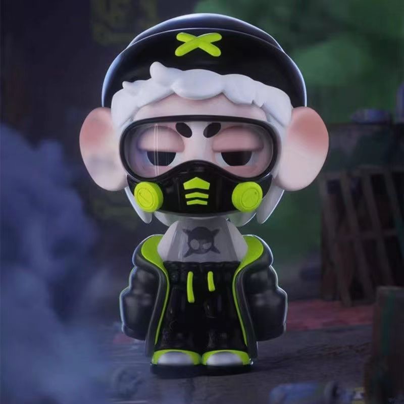 Lost in Paradise Series Figures