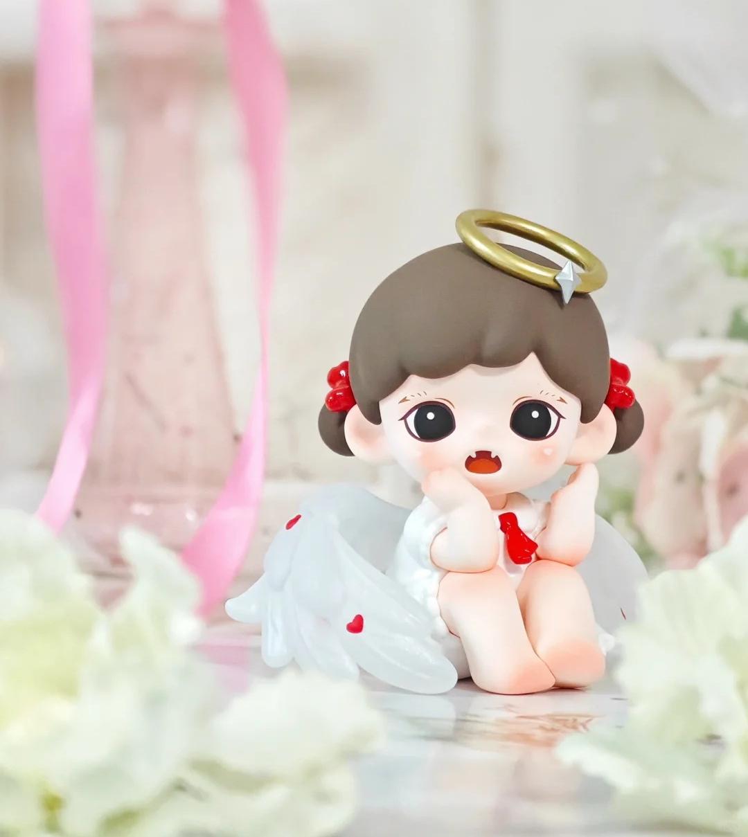 Zoraa Hanging Card - Little Cupid