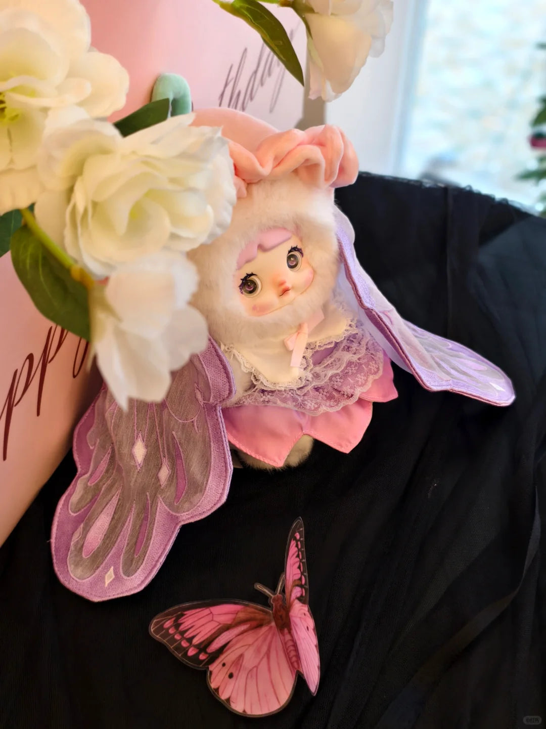 Nommi Freesia Hanging Card