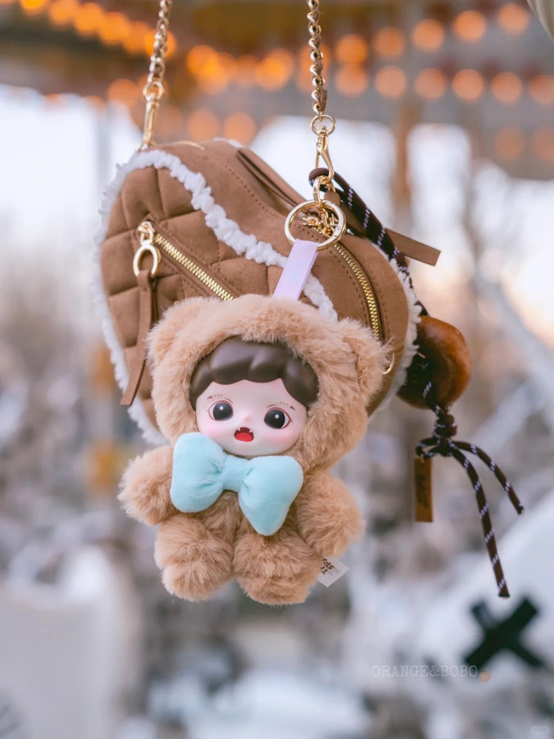 Zoraa fluffy cabin series viny plush doll