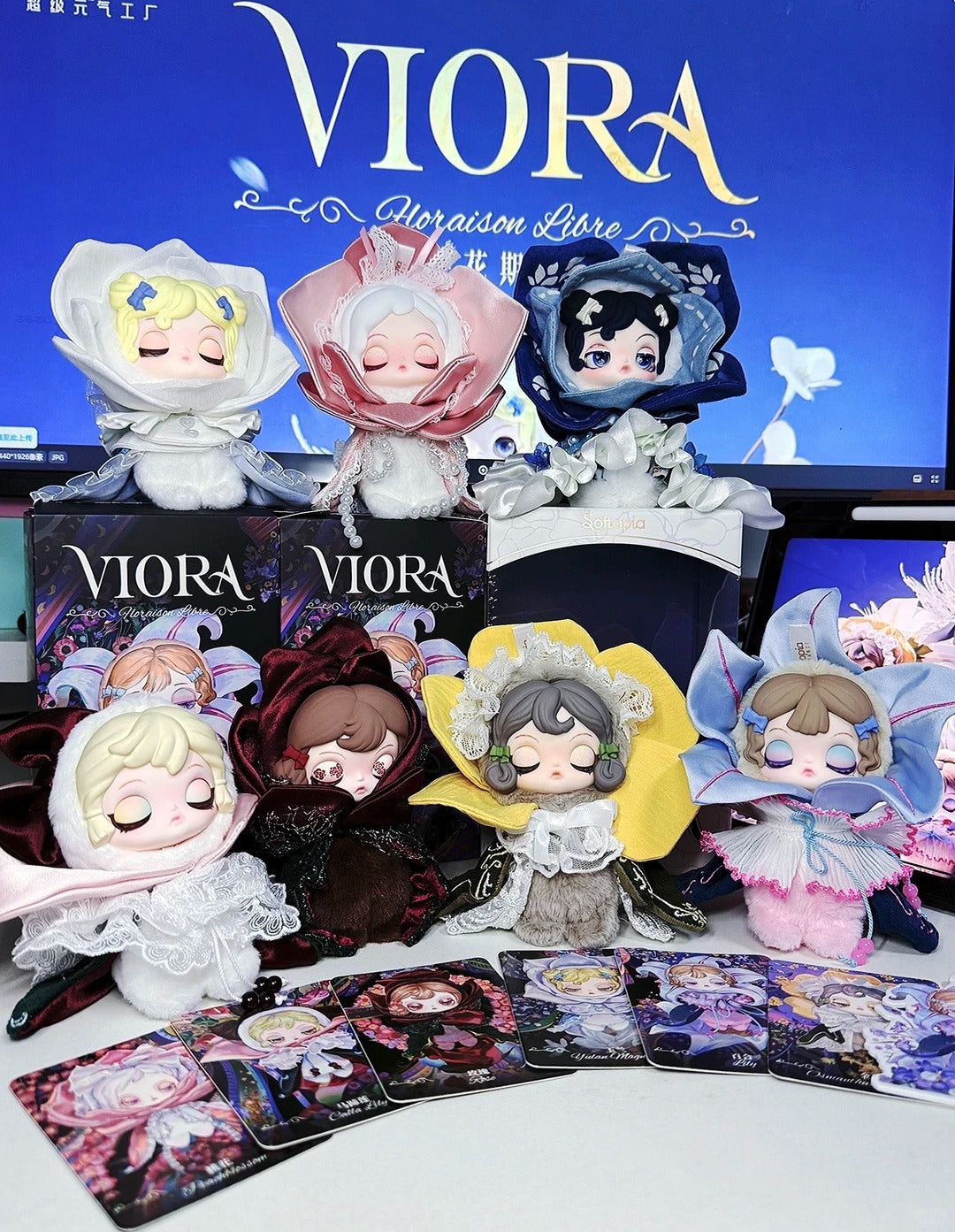 Viora Floraison Libre Series Plush