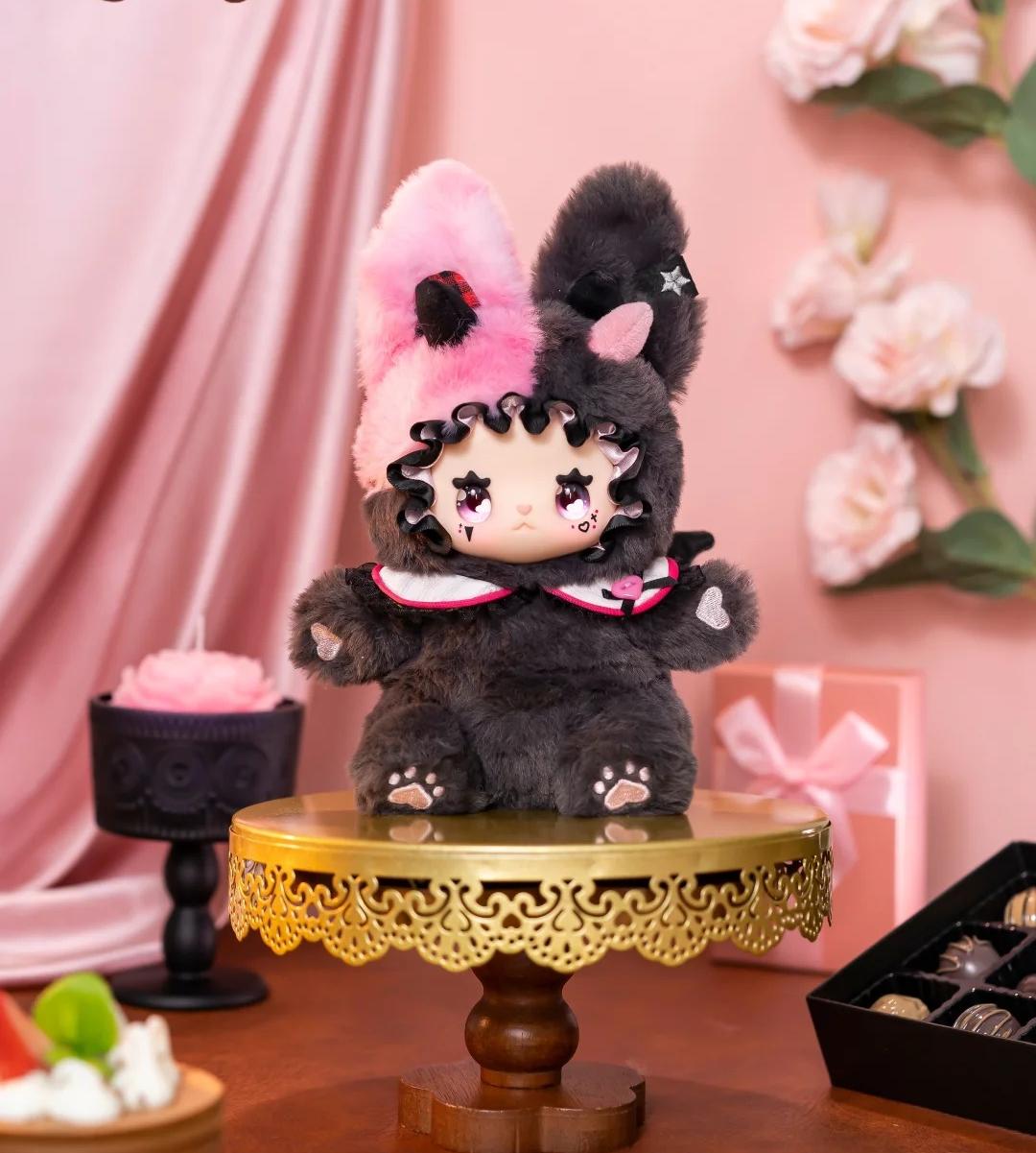 LOVELY EMMA Limited Edition Plush for Lover