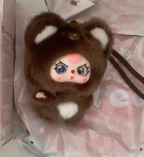 Baby Three MINI Hugs VINYL PLUSH PENDANT SURPRISE BOX