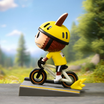 LABUBU SUMMER RIDE Hanging Card