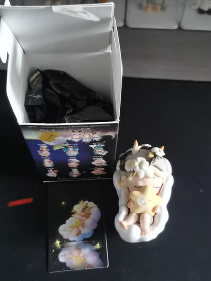 Heyone Dreamscape Adventure Mini PVC Figures