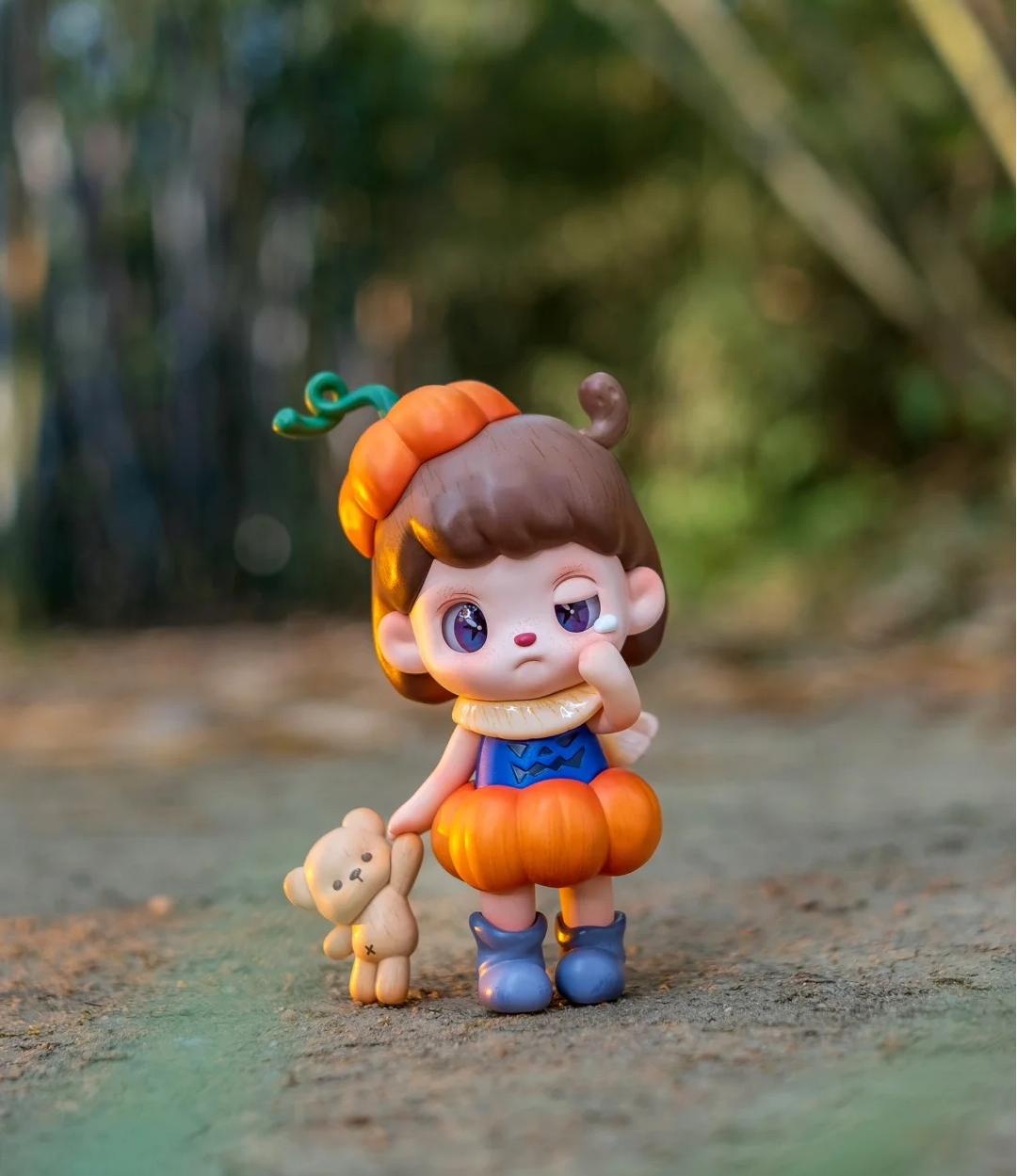 ANMOO world is a fairy tale of lies pvc