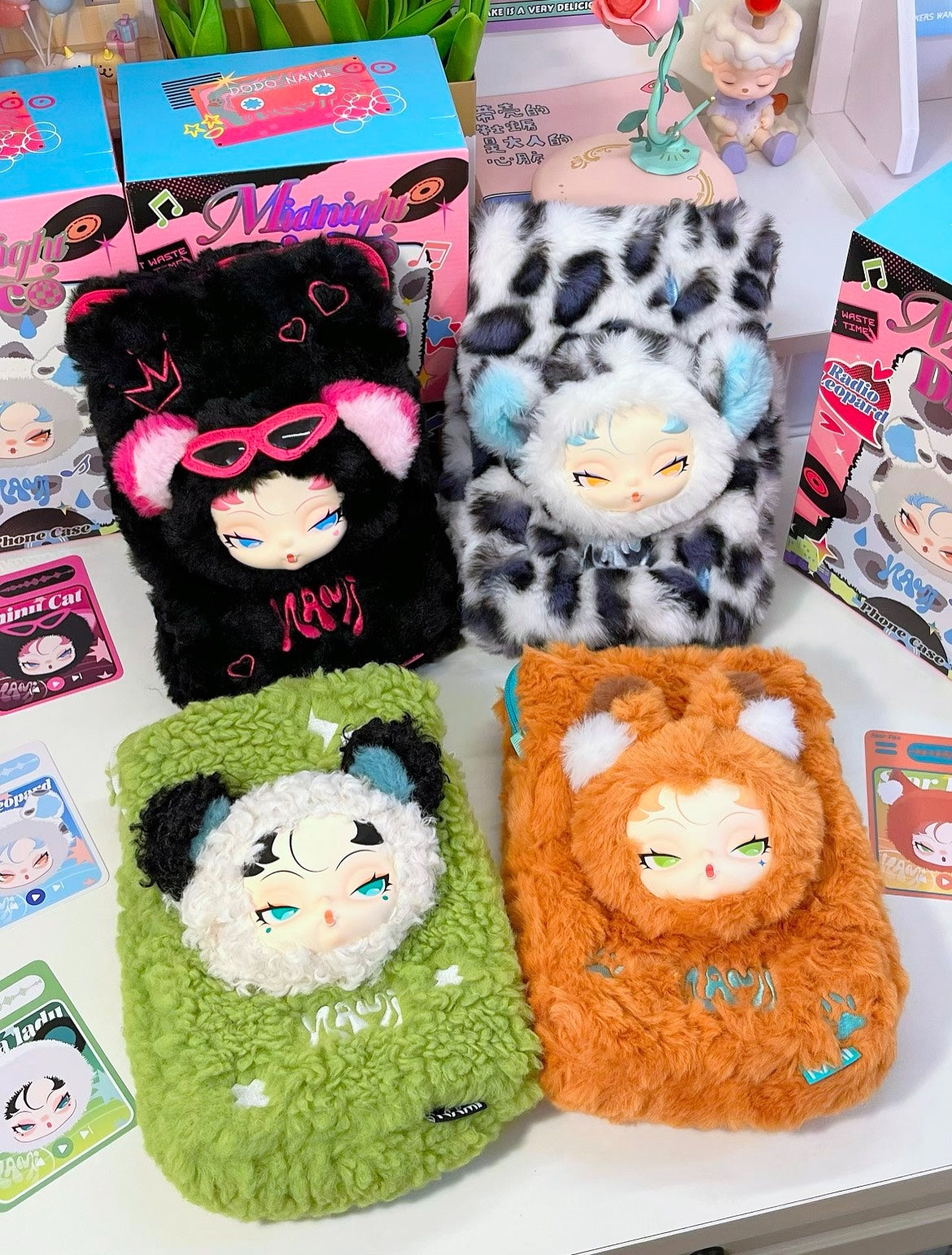 DODO Nami Midnight Disco Phone Case