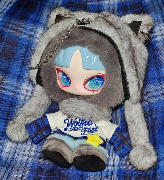INN’S WOLFIE RUN FAST Series Hanging Card Figurine