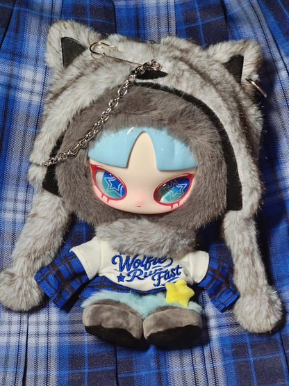 INN’S WOLFIE RUN FAST Series Hanging Card Figurine