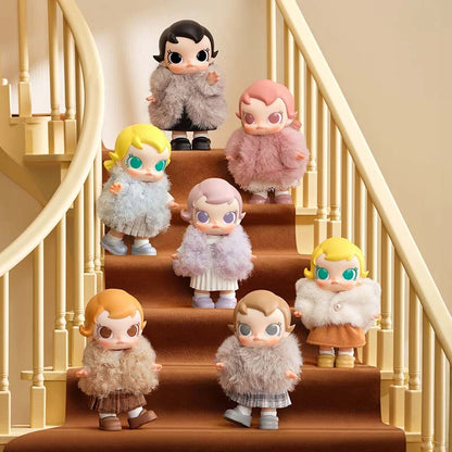 Baby Molly Winter Fit Check Series-Vinyl Plush Pendant