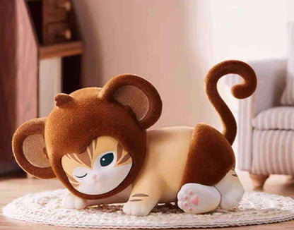 Cat Fortune Sandy Series - Furry Party
